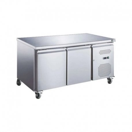 Table réfrigérée pâtissière - froid ventilé +2 à +8°C - plan de travail inox - 340W - 1510x800x850 mm
